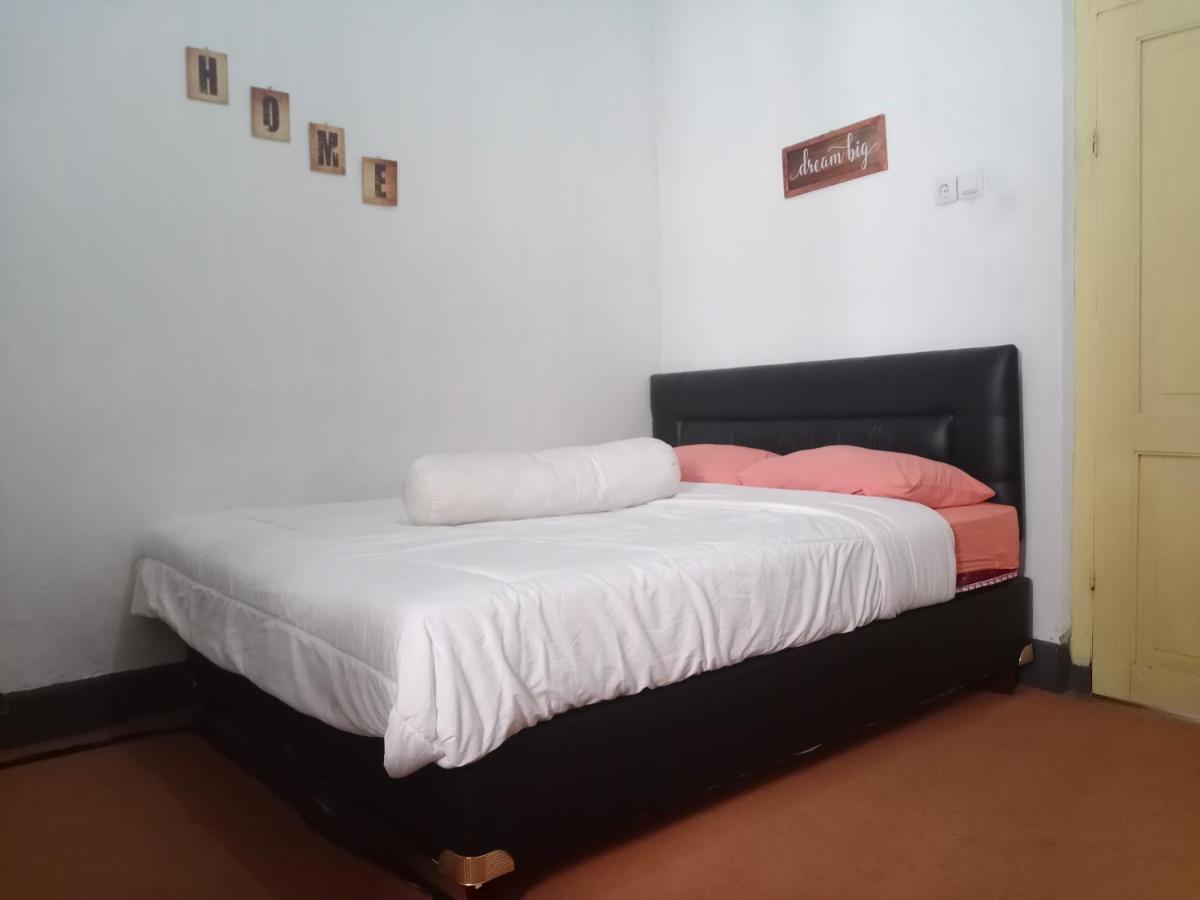 Brak Homestay Проболинго Номер фото